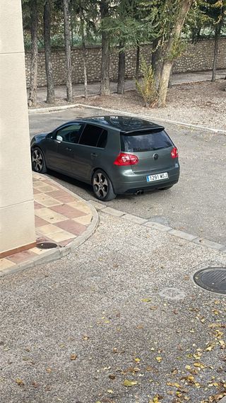 Volkswagen Golf 2004