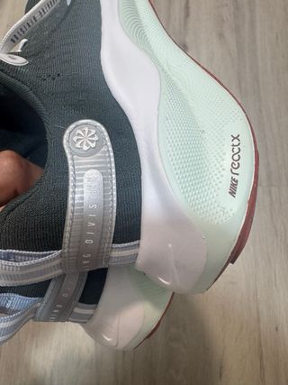 Nike running react infinity run 4
