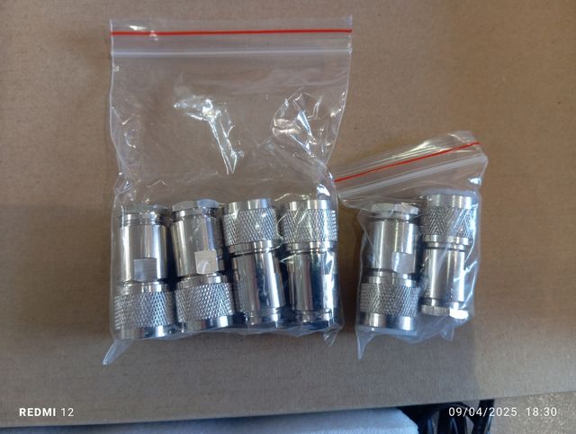 Amplificador cobertura móvil GSM,65dB,1500m2