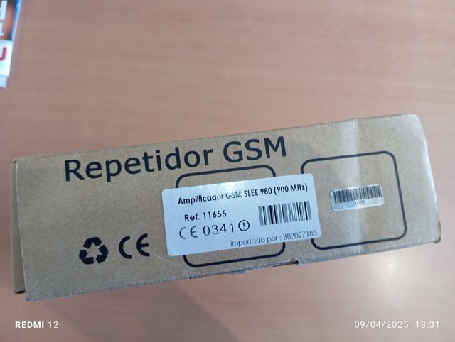 Amplificador cobertura móvil GSM,65dB,1500m2