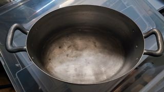 Tegame alluminio con coperchio