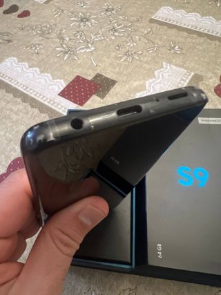 Samsung Galaxy S9 64GB . Snapdragon