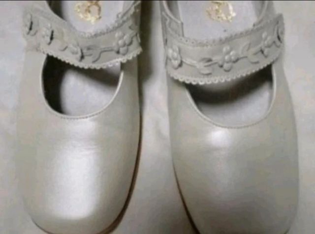 Zapatos de comunión Bambi 