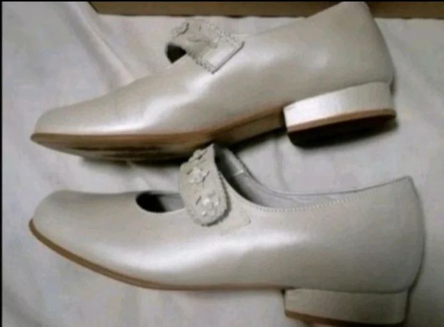 Zapatos de comunión Bambi 