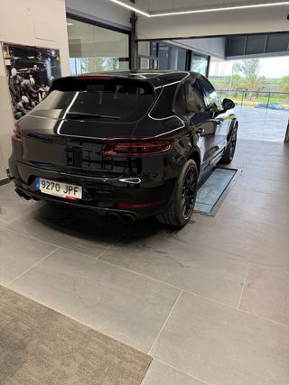 Porsche Gts 2016