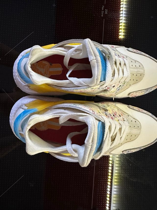 Nike Huarache Flores