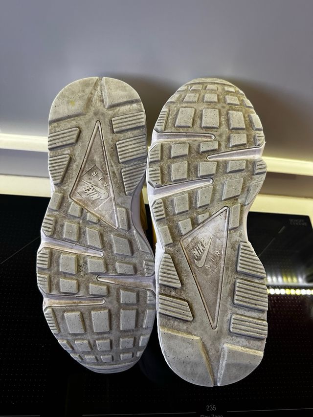 Nike Huarache Flores