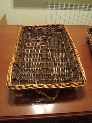 Lote de 5 cestos de mimbre