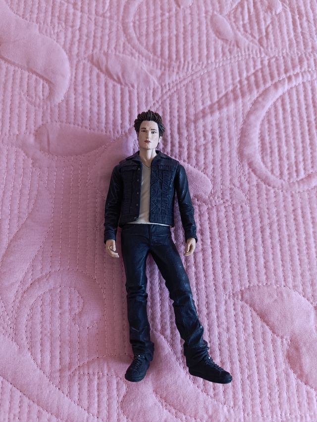 Figura NECA Edward de Crepúsculo