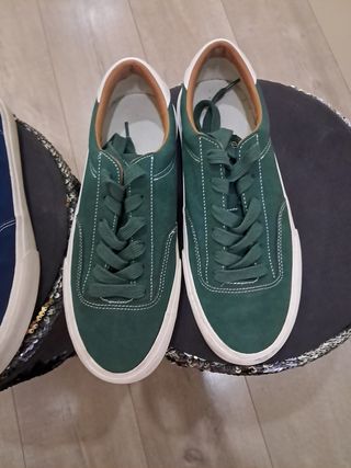 Lote de zapatillas de hombre o niño