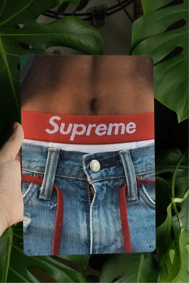 Supreme Poster/Cartello in Alluminio