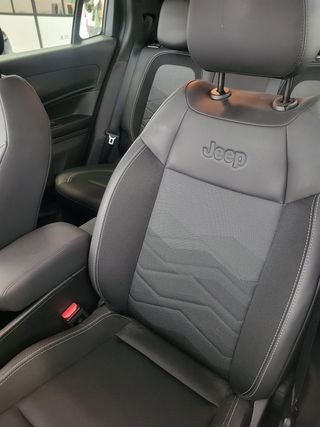 Jeep Avenger 2025 Km0