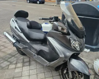 Suzuki Burgman 650 Executive