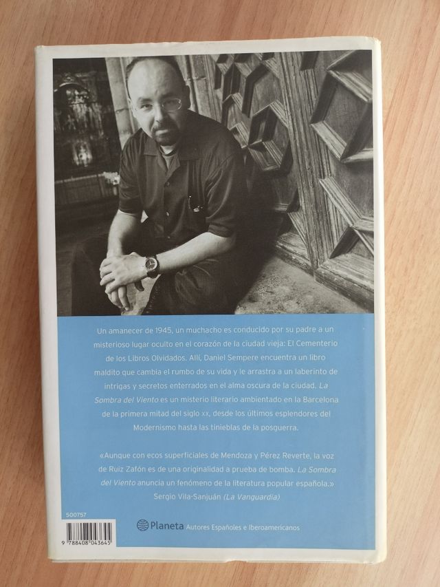 La Sombra del Viento (Autores Espanoles e Iberoamericanos) (Spanish Edition)