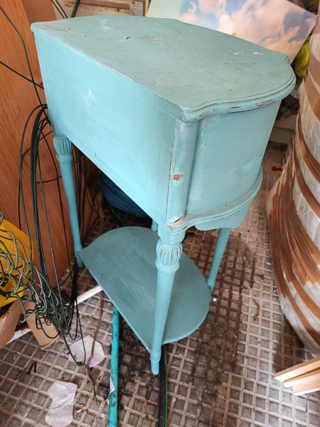 Mobile ausiliario blu turchese