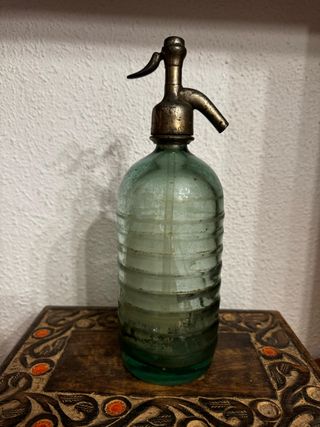 Sifón antiguo “Isabel Elorza – Vitoria”