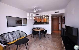 Piso en venta en Salatar en Roses