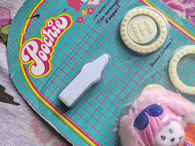 Poochie Mattel timbrino