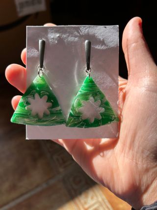 Pendientes handmade fimo de verde triángulos arte