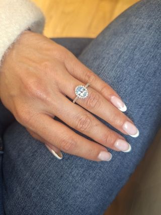 Anillo oro 18k. Belleza atemporal.