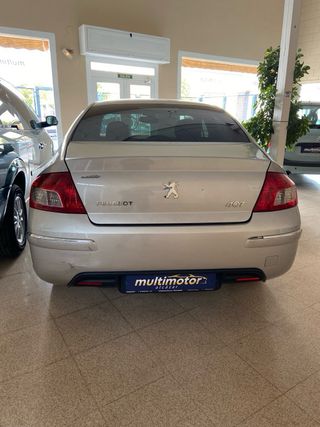 Peugeot 407 2.0 HDI 140 CV 2010