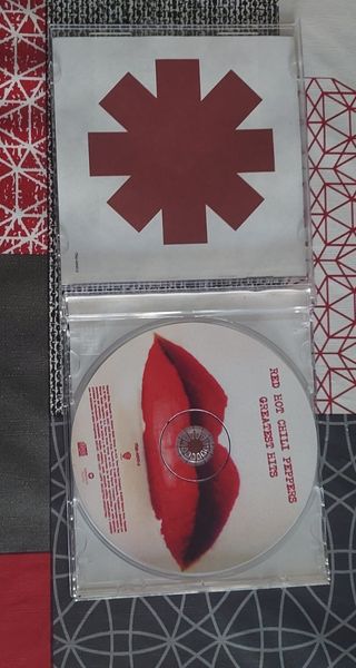CD " RED HOT CHILI PEPPERS " ROCK FUNK