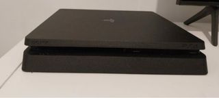 PS4 SLIM NEGRA 1Tb