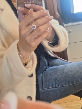 Anillo encanto rosa 18k
