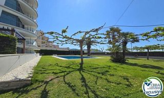 Piso en venta en Salatar en Roses