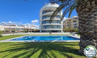 Piso en venta en Salatar en Roses