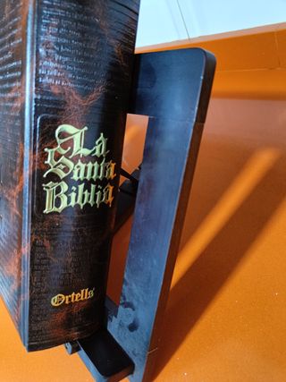 Santa Biblia Familiar Mod. 1 (Spanish Edition)