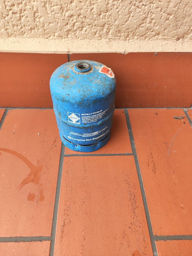 Bombona azul  envase vacío