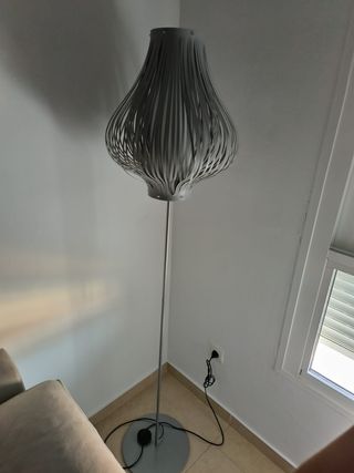 Lámpara de pie