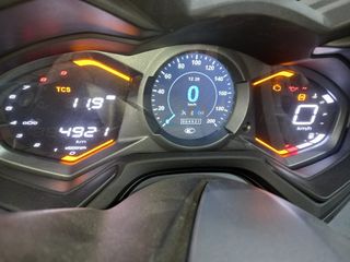 Kymco AK 550 premium