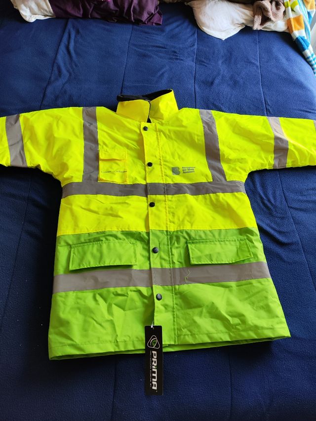 Parka de alta visibilidad