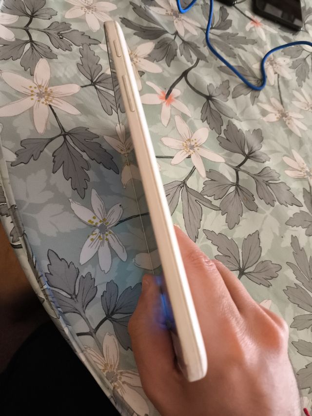 Samsung Galaxy Tab 3 Lite