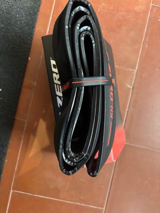 Pneus pirelli pzero race tlr