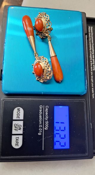 Pendiente de coral
