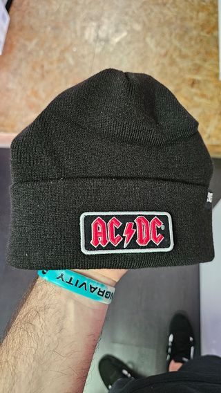 Gorro DC x ACDC