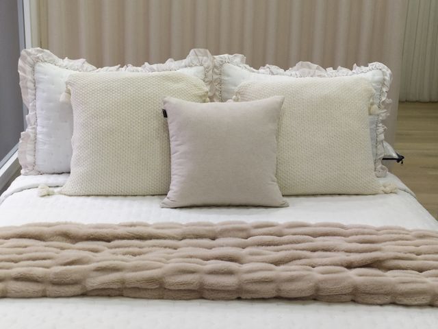 BOUTI CON VOLANTES 135CM