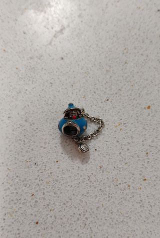 Pack Pulsera Pandora mas 4 charm