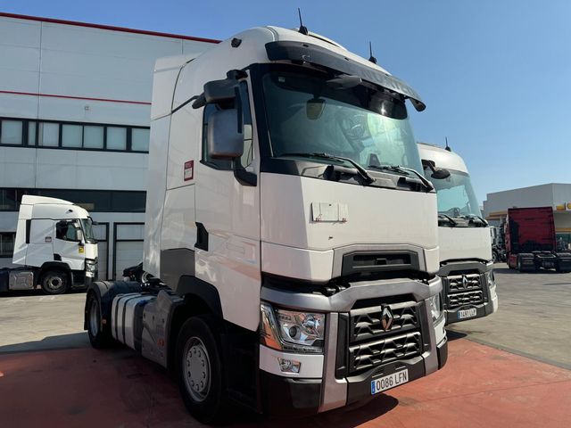 MERCEDES BENZ ACTROS 1848 CON EQUIPO BASCULANTE