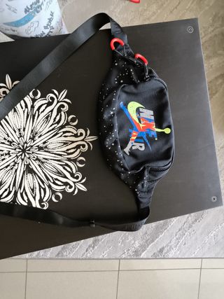 Riñonera Nike Air 