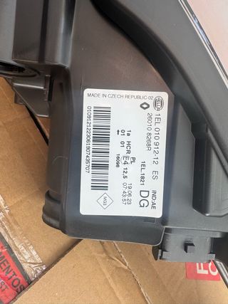Faro delantero derecho renault zoe nuevo