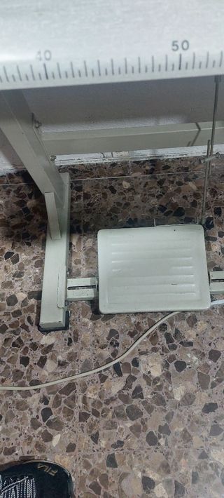 Maquina plana industrial  marca REFREY