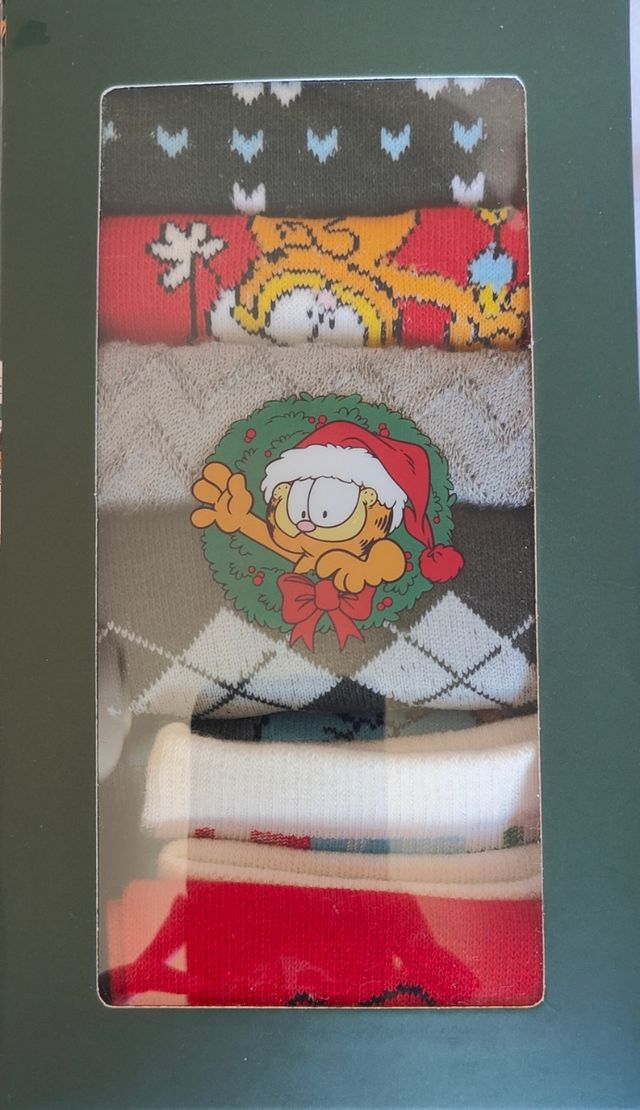 Cajita de 6 calcetines Garfield