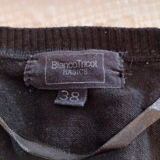 Cárdigan-chaqueta punto mujer negra.