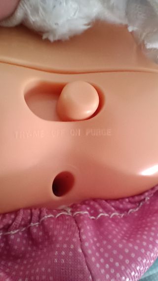 Muñeca Robotica BEBES LLORONES. 65 caras y sonidos