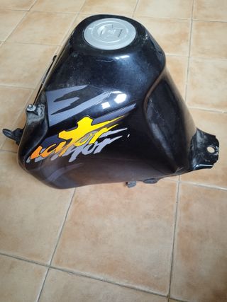 TANGA HONDA DOMINATOR