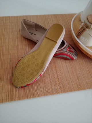 Manoletinas NUEVAS,pie t-38 son de ante.